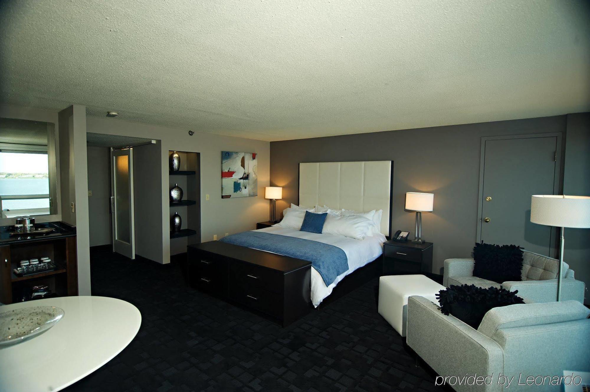 Oyster Point Hotel Red Bank Oda fotoğraf